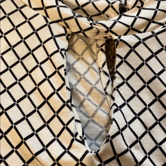 Blouse - Picture 2 of 3